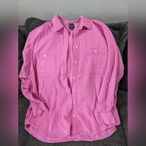 Gap Women's Size XL TALL Pink Crinkle Gauze Long Sleeve Button Up